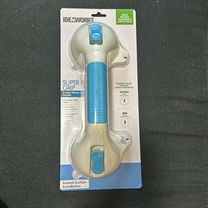 Ideaworks White and Teal Super Grip Suction Mount Handle